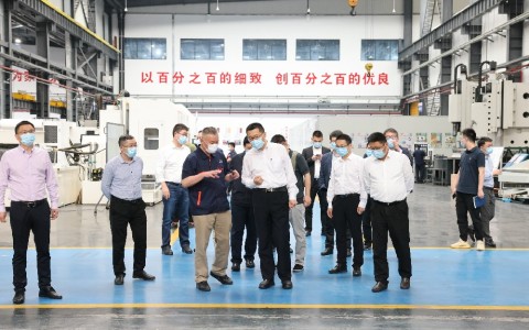 浙(zhe)江省副(fu)省長盧(lu)山調研(yan)杭機股(gu)份